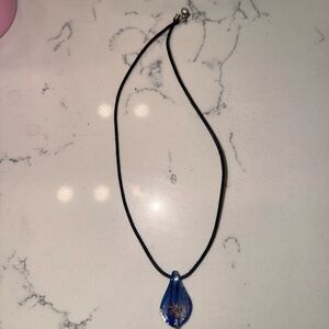 Elegant Blue Pendant Necklace